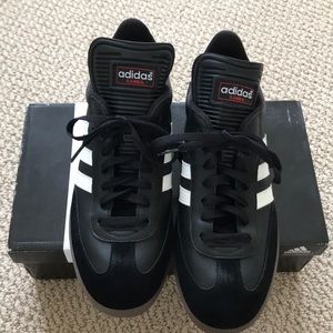 Le Adidas Samba Scarpa Poshmark Scarpe Casual Uomo Le Adidas Samba Scarpa Poshmark Scarpe Casual Uomo